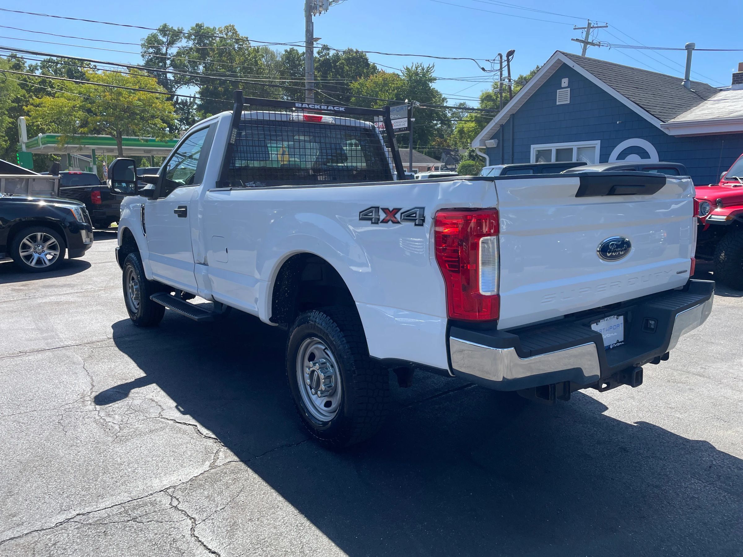 Used 2017 Ford F250 XL w/ Power Equipment Group AWD/4WD image 3