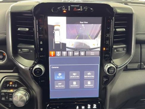 Used 2024 RAM 1500 Laramie image 31