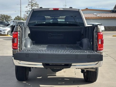 Used 2023 Ford F150 XLT image 11