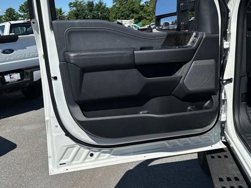 New 2026 Ford F250 Lariat w/ Tremor Off-Road Package image 10