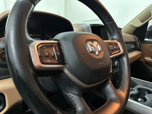 Used 2019 RAM 1500 Big Horn RWD image 31