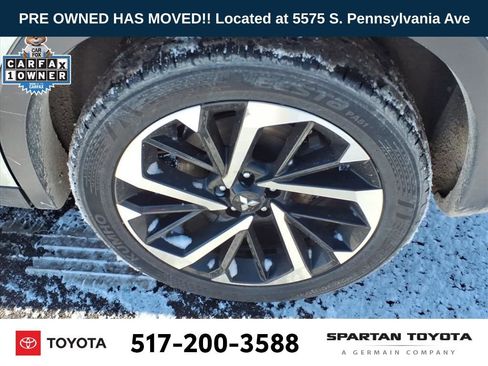 Used 2024 Mitsubishi Outlander SE image 10