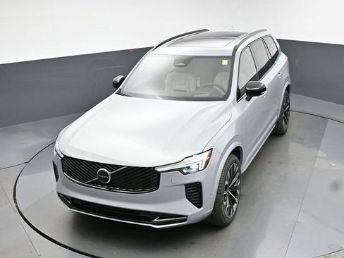 New 2026 Volvo XC90 B6 Ultra w/ Lounge Package image 47