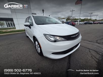 Used 2022 Chrysler Voyager LX