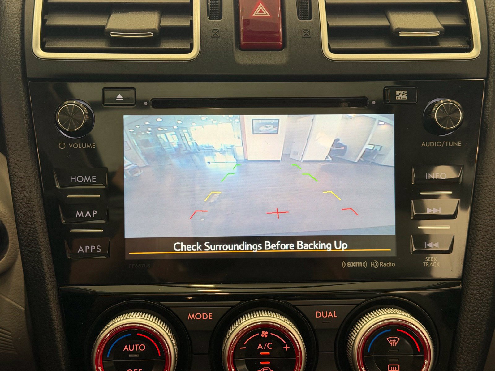 Used 2016 Subaru Forester 2.5i Touring w/ Eyesight & Navigation System AWD/4WD image 13