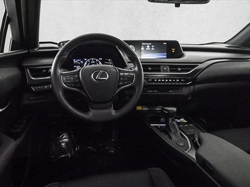 Used 2022 Lexus UX 200 UX 200 image 19