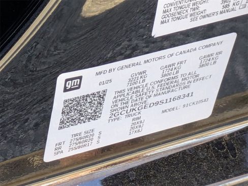 Used 2025 Chevrolet Silverado 1500 LTZ image 29