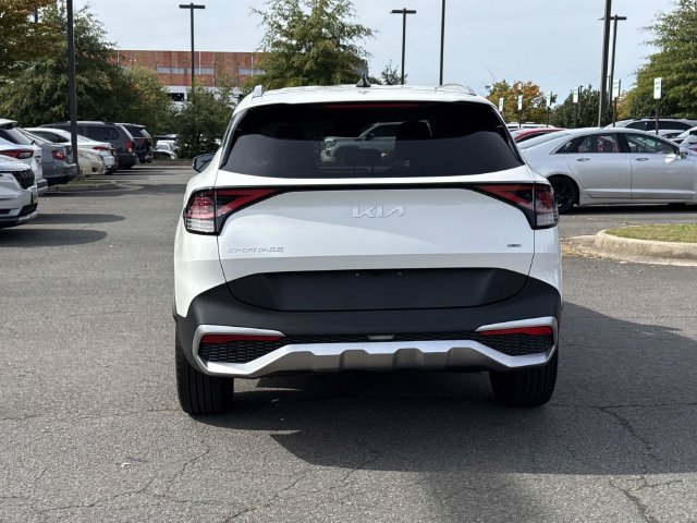 Used 2025 Kia Sportage EX AWD/4WD image 3