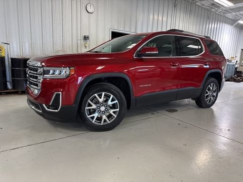 Used 2023 GMC Acadia SLT FWD image 1