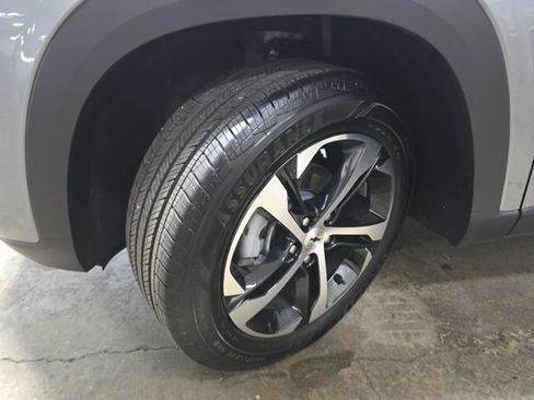 New 2026 Chevrolet Trax RS w/ Driver Confidence Package FWD image 31