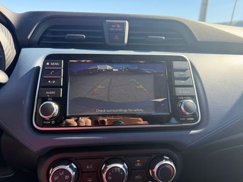 Used 2025 Nissan Versa SV image 22