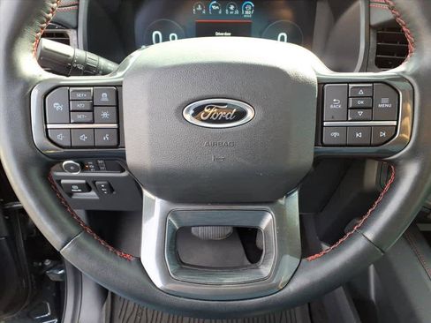 Used 2022 Ford Expedition Max Limited image 12