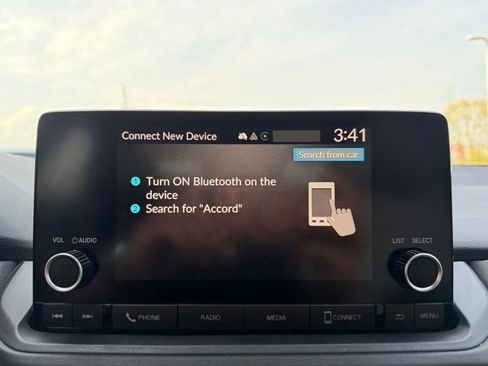 Used 2024 Honda Accord EX image 19