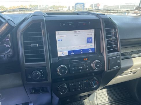 Used 2022 Ford F250 XL w/ STX Appearance Package image 18