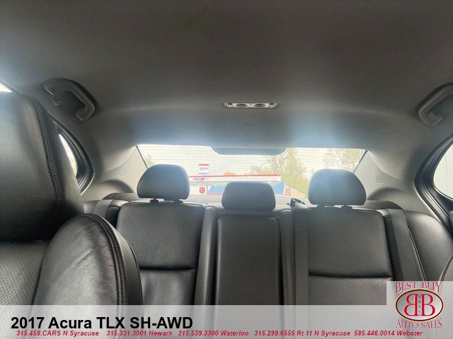 Used 2017 Acura TLX w/ Technology Package AWD/4WD image 18