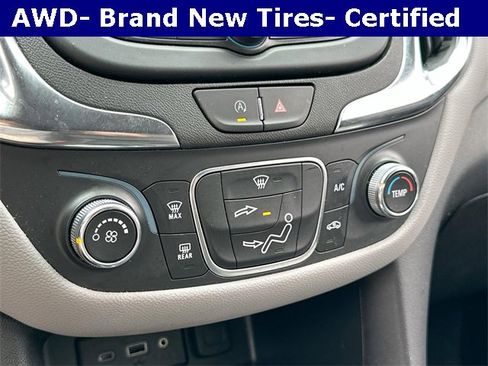 Used 2023 Chevrolet Equinox LT image 32