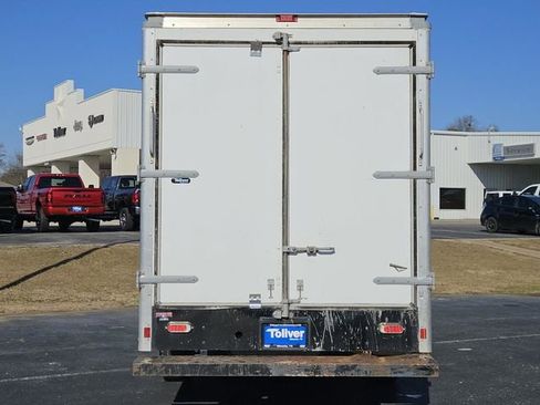 Used 2019 Ford E-350 and Econoline 350 Super Duty w/ Power Windows & Locks Group image 9