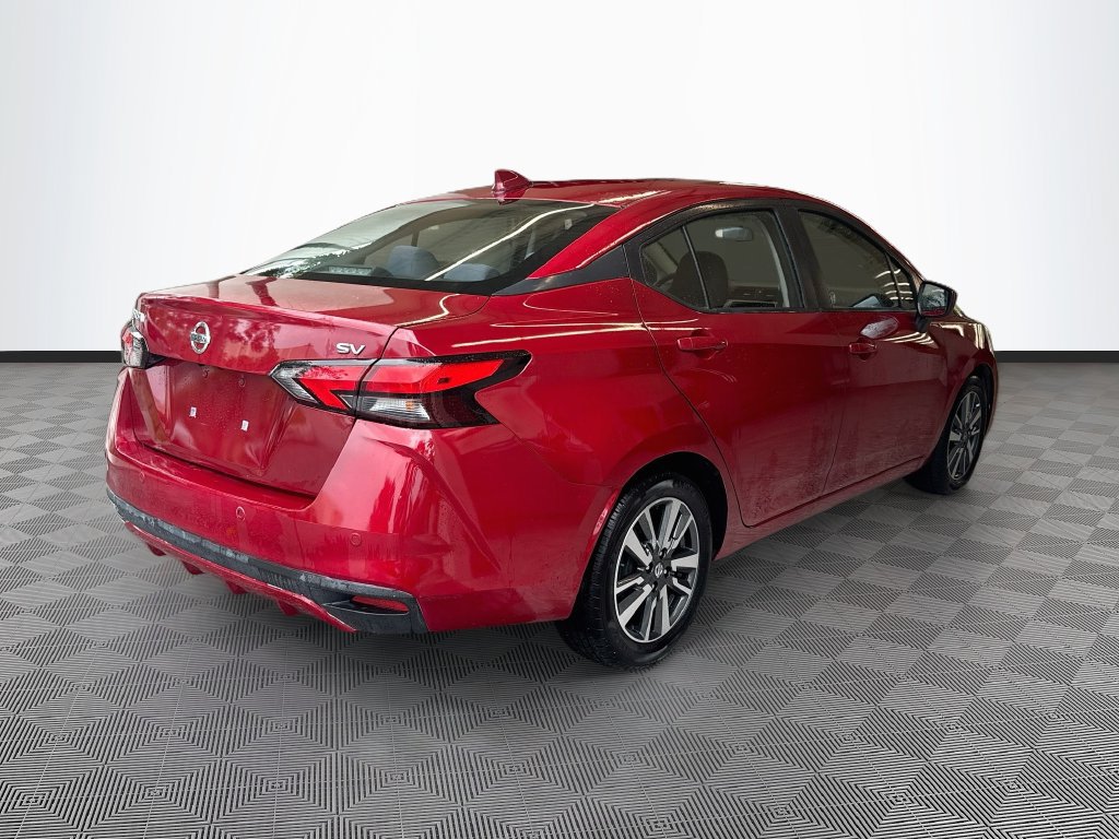 Used 2022 Nissan Versa SV FWD image 6