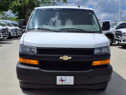 Used 2023 Chevrolet Express 2500 Extended w/ Driver Convenience Package RWD image 4