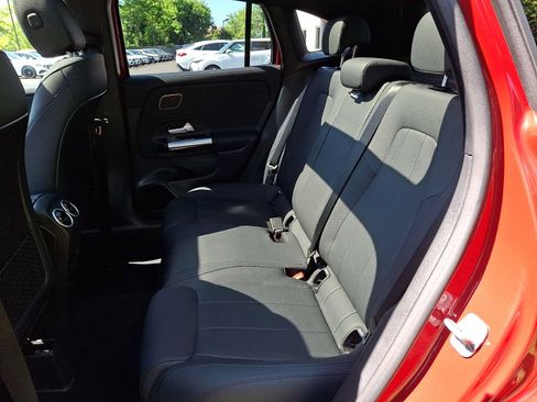 Used 2026 Mercedes-Benz GLA 250 4MATIC image 8