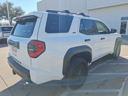 Used 2025 Toyota 4Runner TRD Sport Premium image 6