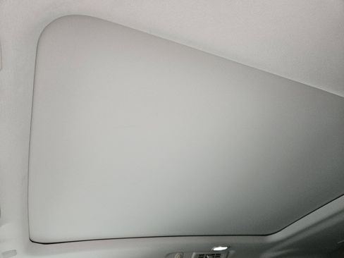 Used 2023 GMC Yukon XL Denali w/ Denali Reserve Package image 33