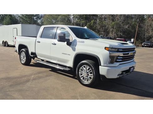 Used 2020 Chevrolet Silverado 2500 High Country image 2