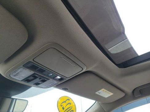 Used 2023 Honda Odyssey Elite image 37