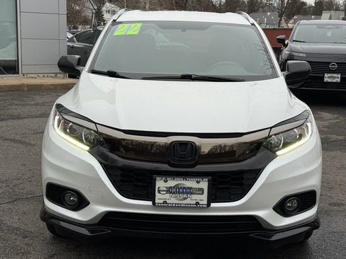 Used 2022 Honda HR-V Sport image 2