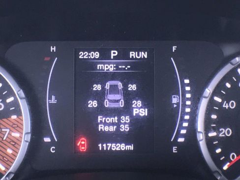 Used 2020 Jeep Renegade Latitude image 16