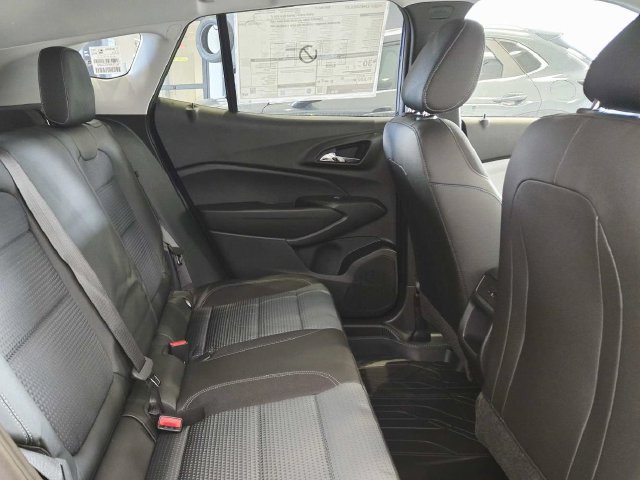 New 2026 Chevrolet Trax LT w/ Driver Confidence Package FWD image 13