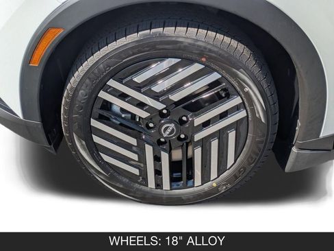 New 2026 Nissan Leaf SV+ w/ Floor Mat Package (SV+) FWD image 11