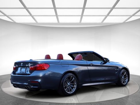Used 2015 BMW M4 Convertible image 8