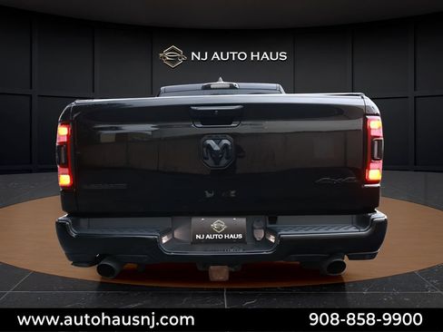 Used 2021 RAM 1500 Laramie AWD/4WD image 10