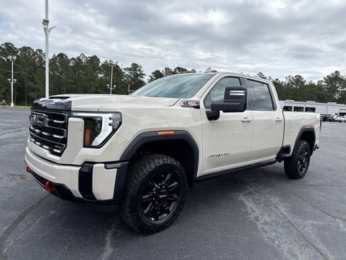New 2026 GMC Sierra 2500 AT4 image 10