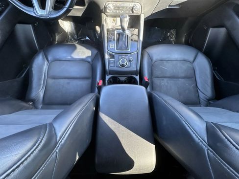 Used 2017 MAZDA CX-5 Touring w/ Preferred Equipment Package image 22