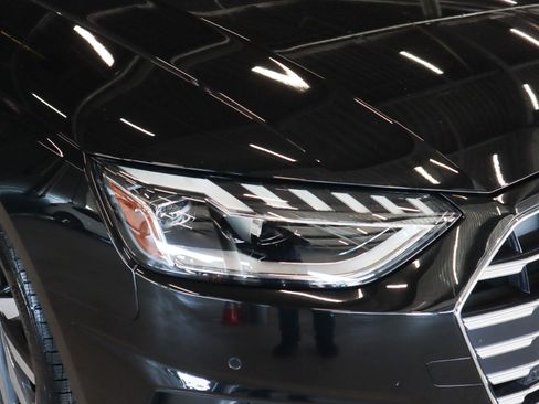 Used 2023 Audi A4 2.0T Premium w/ Convenience Package image 28