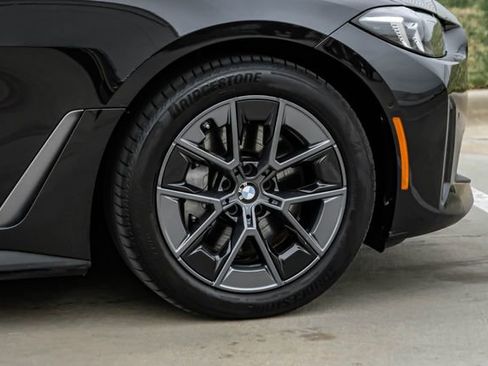 Used 2025 BMW i4 xDrive40i AWD/4WD image 66