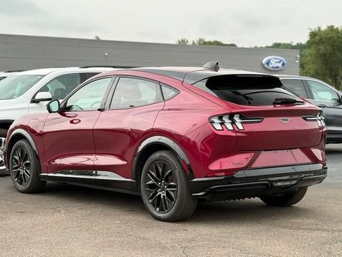 Certified 2025 Ford Mustang Mach-E Premium w/ Sport Appearance Package AWD/4WD image 39