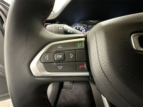 Used 2022 Jeep Compass Trailhawk w/ Trailhawk Convenience Group image 37