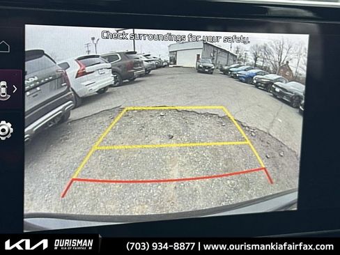 Used 2024 Kia Forte GT-Line w/ GT-Line Premium Package image 12