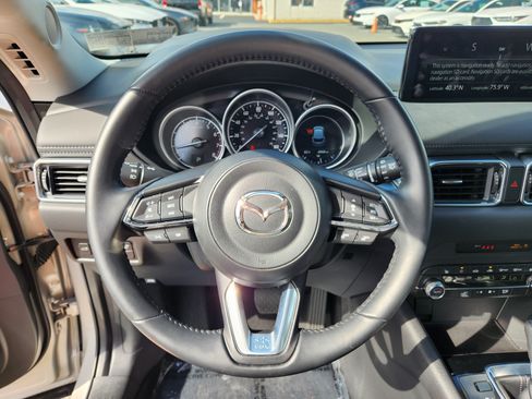 Used 2025 MAZDA CX-5 AWD 2.5 S w/ Preferred Package image 18