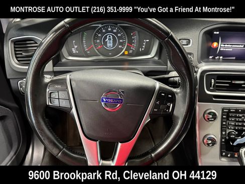 Used 2018 Volvo S60 T5 Dynamic AWD/4WD image 16