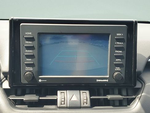 Used 2022 Toyota RAV4 Adventure AWD/4WD image 17