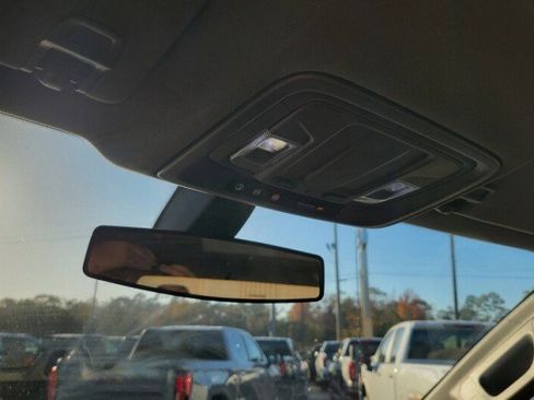 Used 2021 Chevrolet Silverado 1500 LT w/ Z71 Off-Road Package image 24