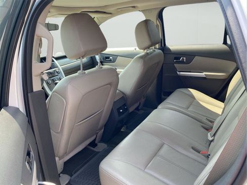 Used 2012 Ford Edge SEL FWD image 13