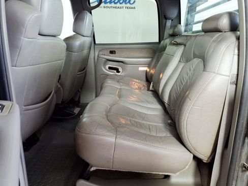 Used 2001 Chevrolet Silverado 3500 LT w/ Off-Road Skid Plate Pkg image 10