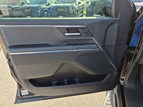 New 2026 GMC Sierra EV Elevation AWD/4WD image 19