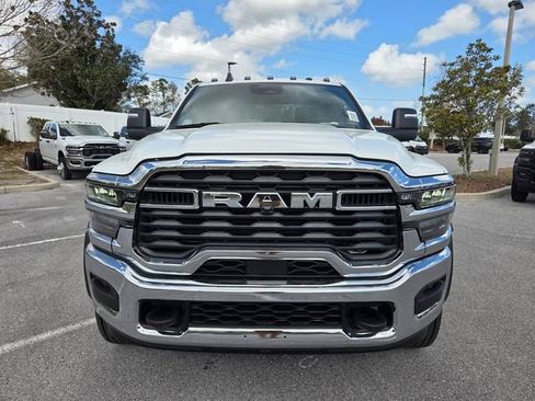 New 2026 RAM 5500 Tradesman w/ Chrome Appearance Group image 21