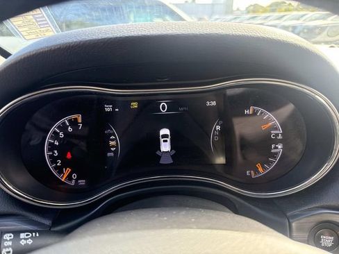 Used 2021 Jeep Grand Cherokee Limited X image 39